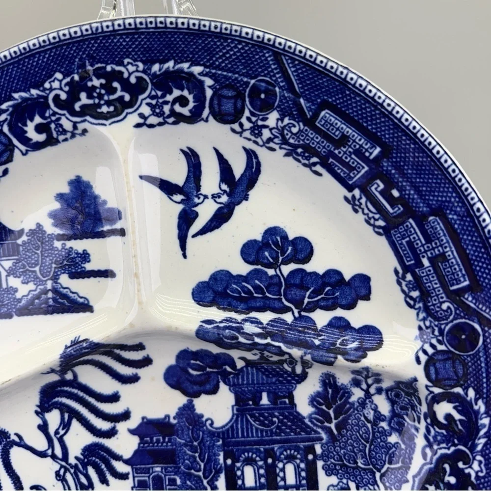 Vintage Charleton and Thompson Ltd English Blue Willow 10” Grill Plate Dish